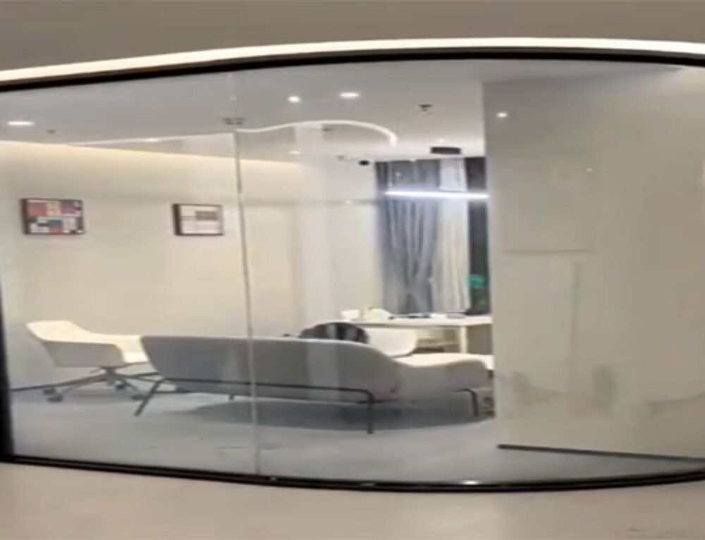 Switchable Smart Glass As Projection Screen Lumens Projector